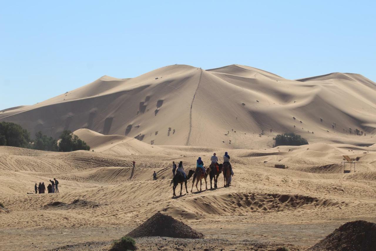 La Gazelle Bleue Hotel Merzouga Eksteriør billede